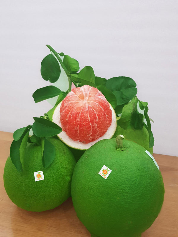 POMELO CERNENY